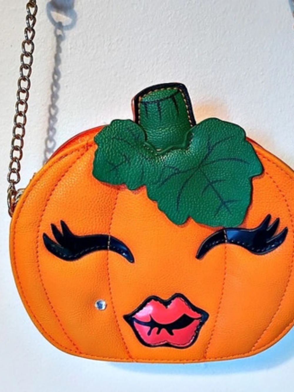 Betsey Johnson Pumpkin crossbody bag in Orange